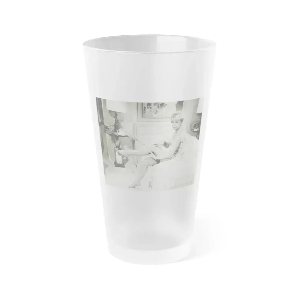 Doris Day #69 (Vintage Female Icon) Frosted Pint Glass 16oz 16oz Frosted - Go Mug Yourself