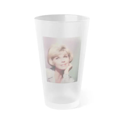 Doris Day #96 (Vintage Female Icon) Frosted Pint Glass 16oz 16oz Frosted - Go Mug Yourself