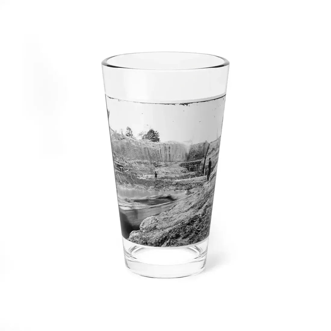 Dutch Gap, Va. The Canal Under Construction (U.S. Civil War) Pint Glass 16oz 16oz - Go Mug Yourself