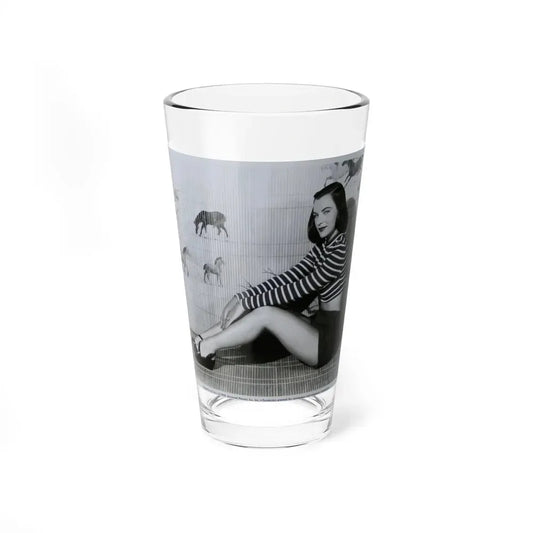 Ella Raines #174 (Vintage Female Icon) Pint Glass 16oz 16oz - Go Mug Yourself