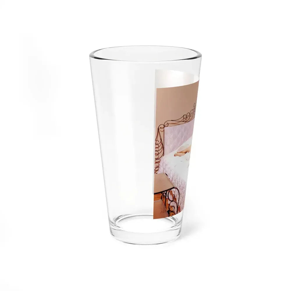 Eve Meyer #36 (Vintage Female Icon) Pint Glass 16oz - Go Mug Yourself