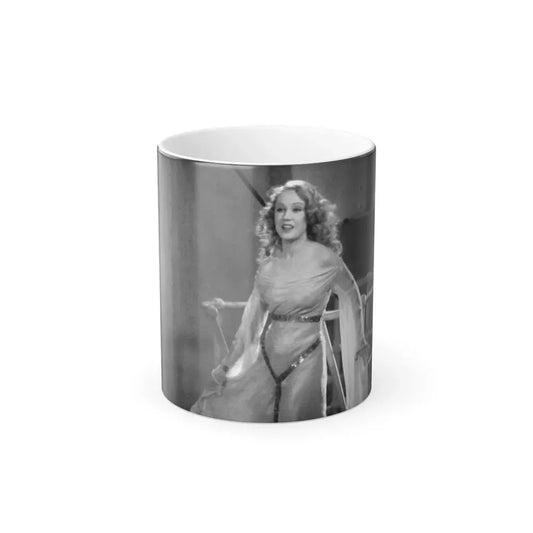 Fay Wray #25 (Vintage Female Icon) Color Changing Coffee Mug 11oz - Go Mug Yourself