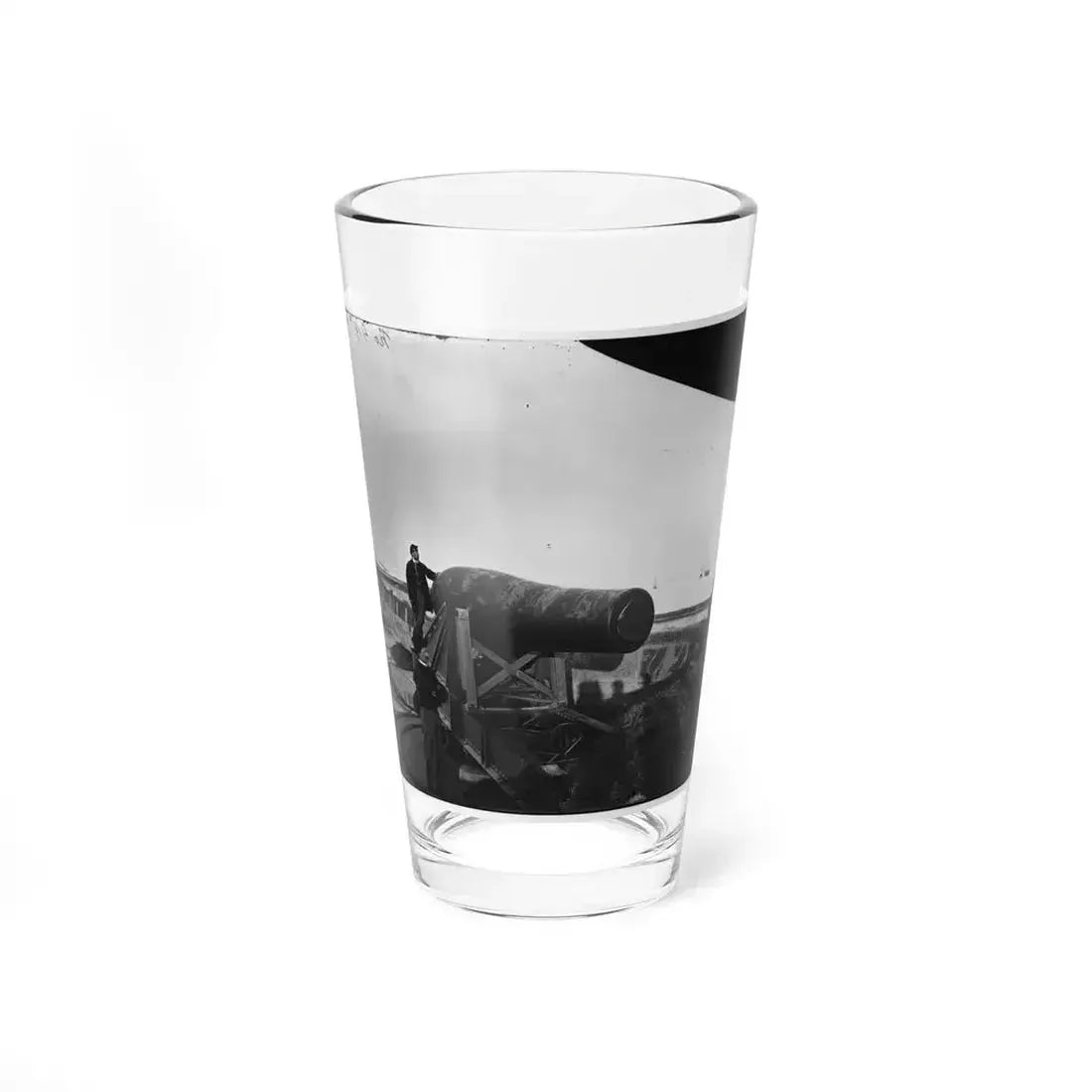Fort Monroe, Va. The  Lincoln Gun,  A 15-Inch Rodman Columbiad (U.S. Civil War) Pint Glass 16oz 16oz - Go Mug Yourself