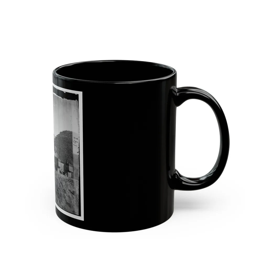 Fort Pulaski, Ga. The Beauregard Gun (U.S. Civil War) Black Coffee Mug-Go Mug Yourself