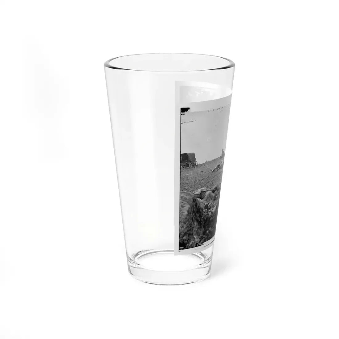 Gettysburg, Pa. Confederate Dead Gathered For Burial At The Edge Of The Rose Woods, July 5, 1863 (U.S. Civil War) Pint Glass 16oz - Go Mug Yourself