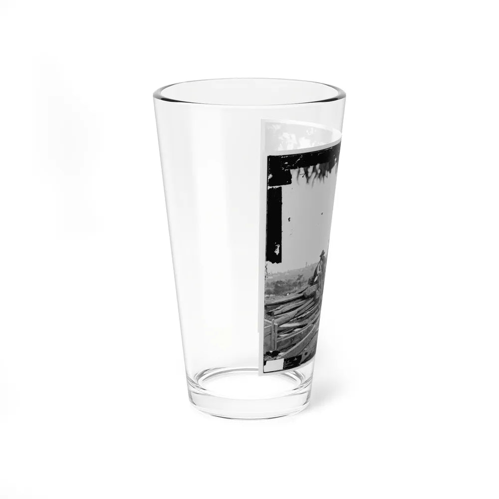 Gettysburg, Pa. Three Confederate Prisoners (U.S. Civil War) Pint Glass 16oz-Go Mug Yourself