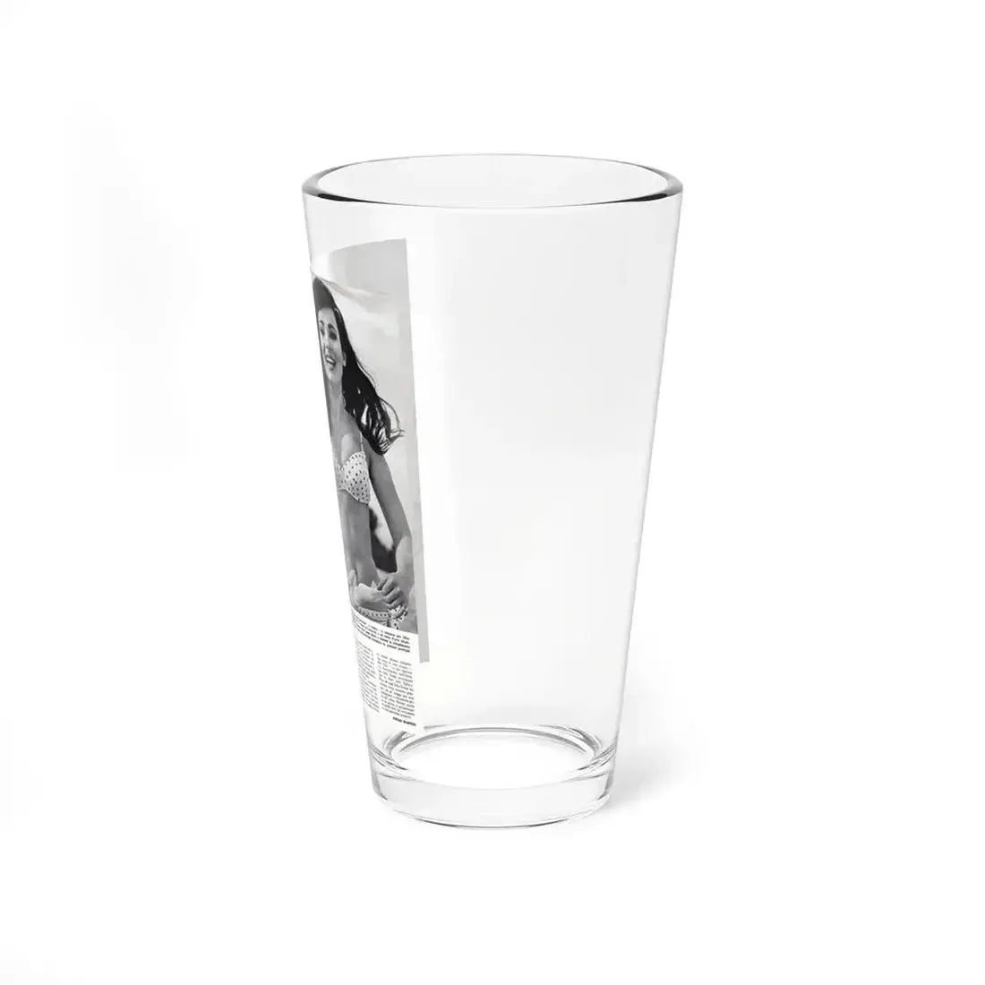 Gila Golan #169 - Tempo Italian Mag. 1967 - 1 Page 1 B&W Photo (Vintage Female Icon) Pint Glass 16oz - Go Mug Yourself