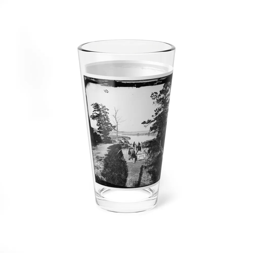 James River, Va. Confederate Gun In Battery Brooks (U.S. Civil War) Pint Glass 16oz-Go Mug Yourself