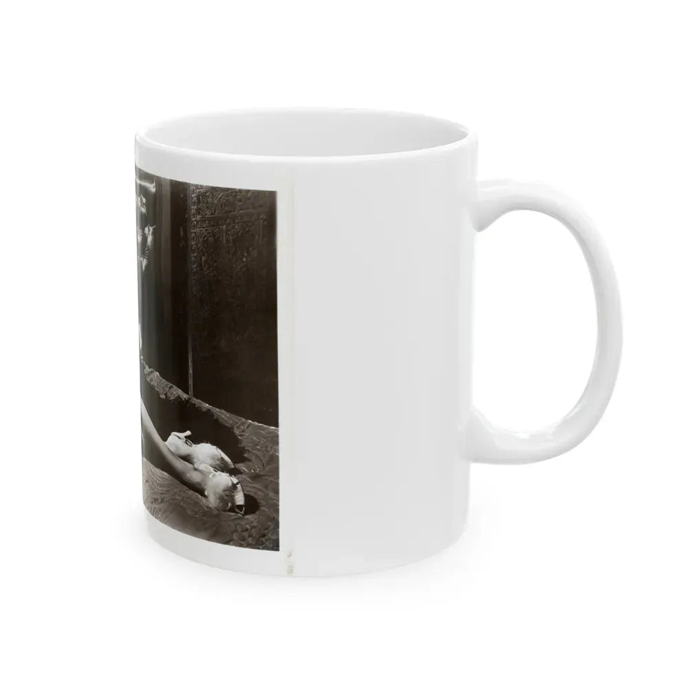 Jane Russell #241 - Vintage B&W 8x10 Full Body Glamour Dress Photo (Vintage Female Icon) White Coffee Mug - Go Mug Yourself