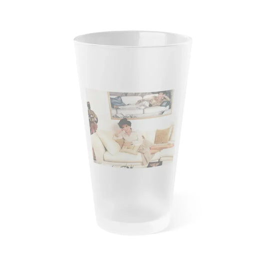 Joan Collins #522 (Vintage Female Icon) Frosted Pint Glass 16oz 16oz Frosted - Go Mug Yourself