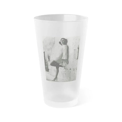 Joan Collins #673 (Vintage Female Icon) Frosted Pint Glass 16oz 16oz Frosted - Go Mug Yourself