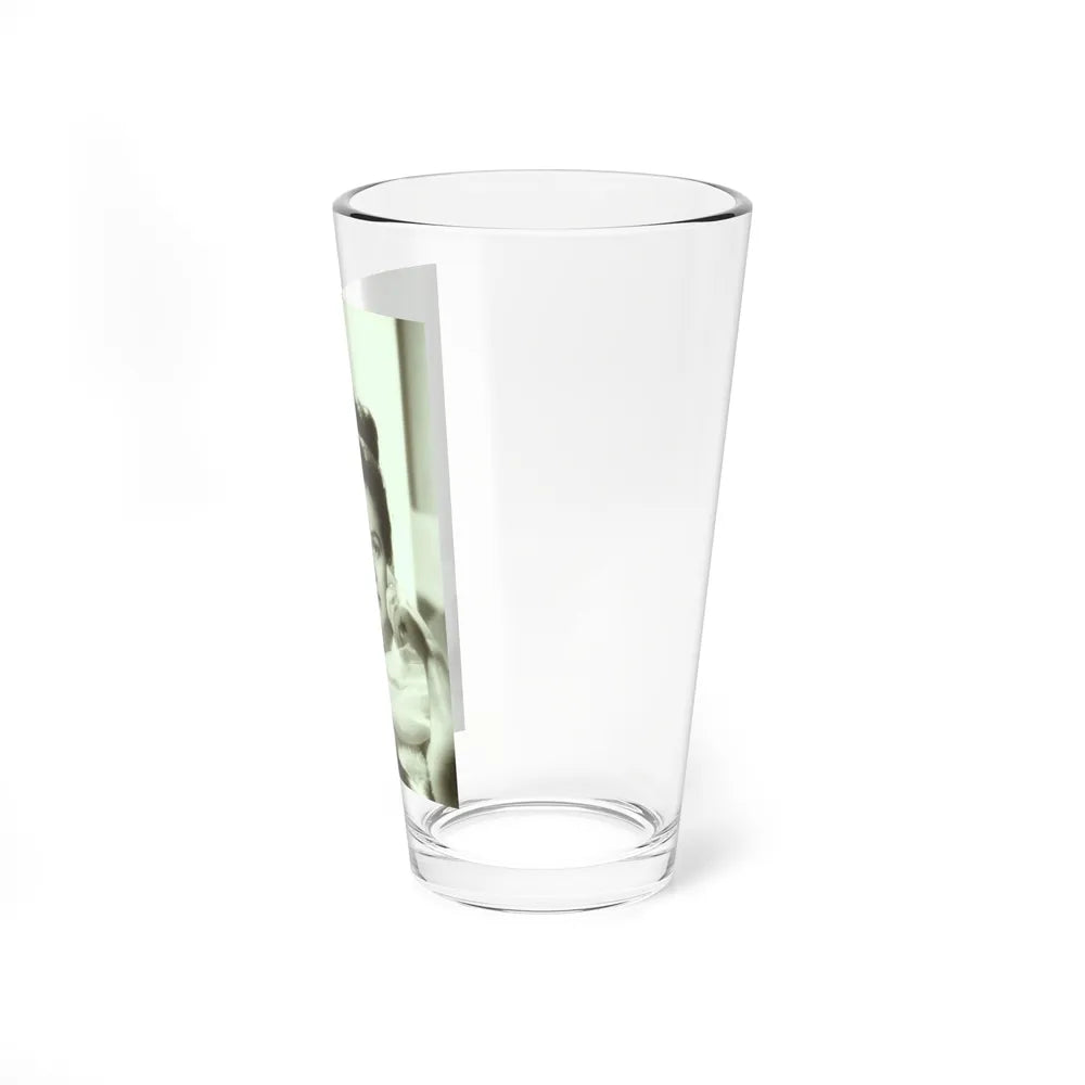 Kathryn Grant #32 (Vintage Female Icon) Pint Glass 16oz - Go Mug Yourself