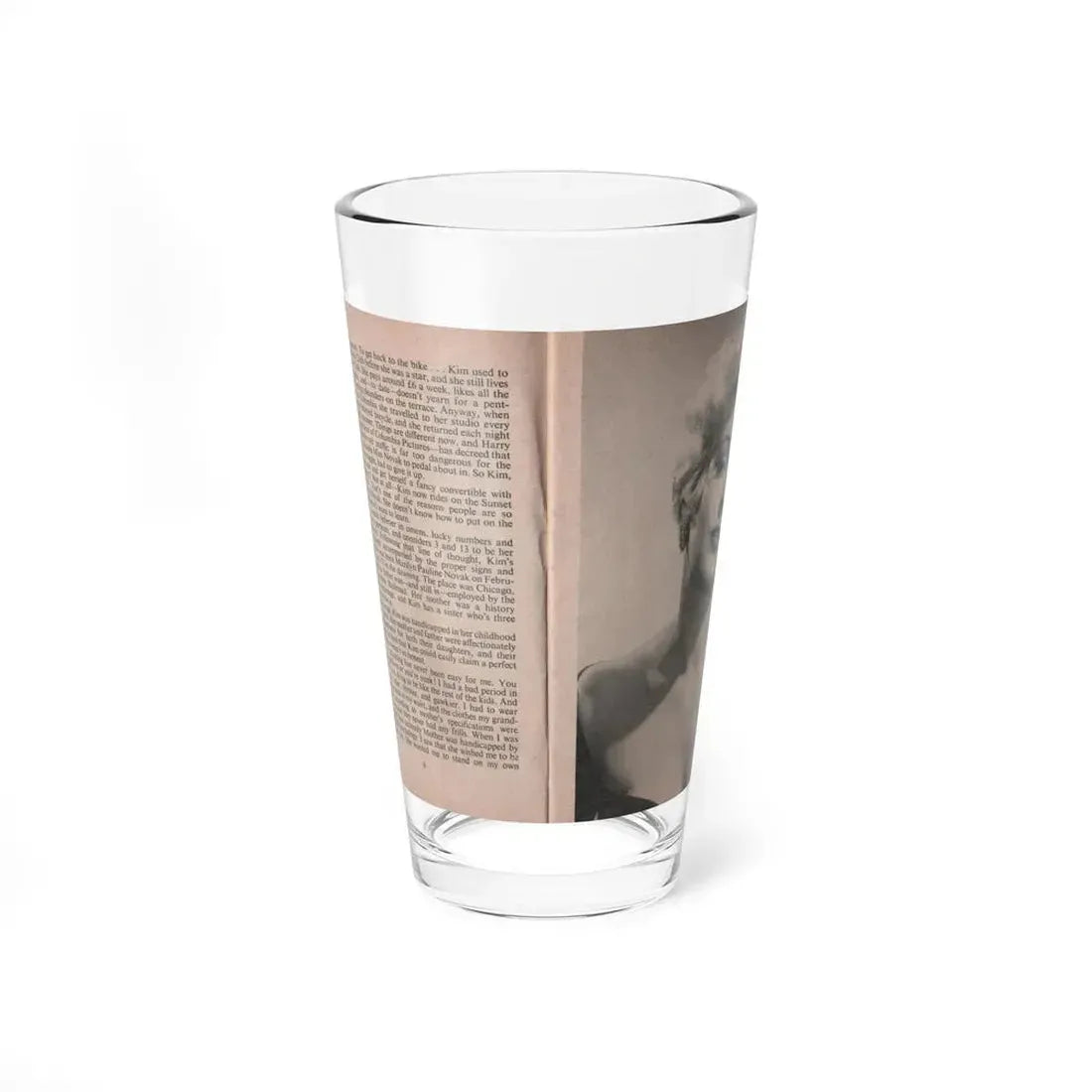 Kim Novak #142 - Scanned Mag. 66 Photos (Vintage Female Icon) Pint Glass 16oz 16oz - Go Mug Yourself