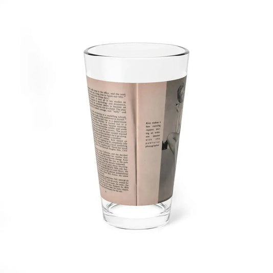 Kim Novak #146 - Scanned Mag. 66 Photos (Vintage Female Icon) Pint Glass 16oz 16oz - Go Mug Yourself
