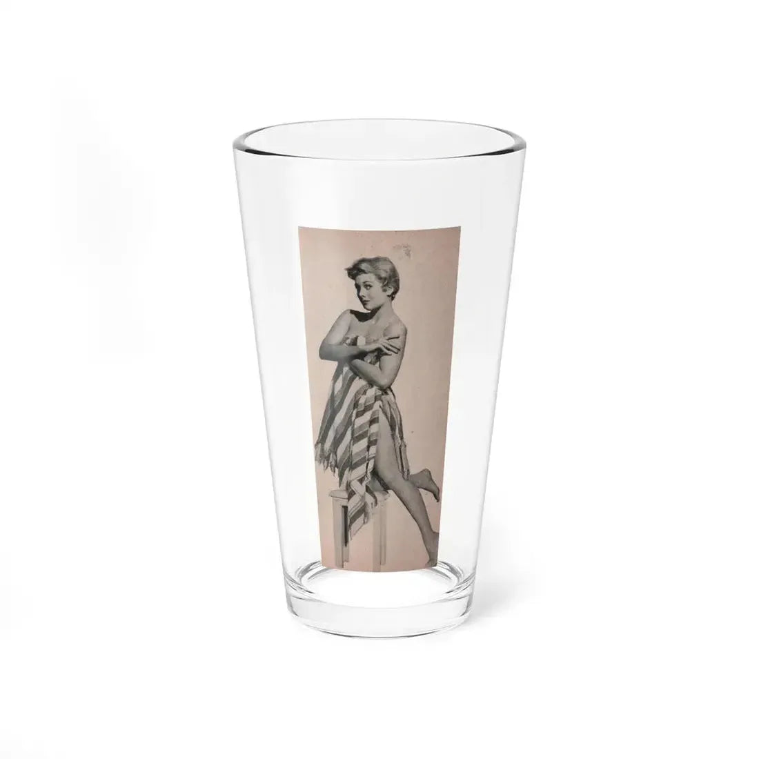 Kim Novak #178 - Scanned Mag. 66 Photos (Vintage Female Icon) Pint Glass 16oz 16oz - Go Mug Yourself