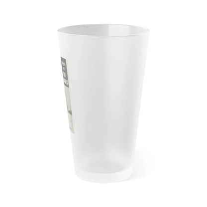 Lee Wilson #07 - Pages 1 of 7 Featuring, Lee+1 B&W Photo & Caption from PHOTO Digest Mag. November '53 (Vintage Female Icon) Frosted Pint Glass 16oz - Go Mug Yourself