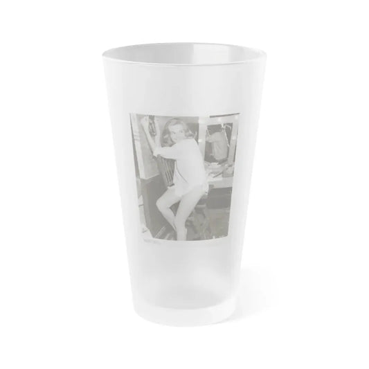 Leslie Parrish #183 1 (Vintage Female Icon) Frosted Pint Glass 16oz 16oz Frosted - Go Mug Yourself