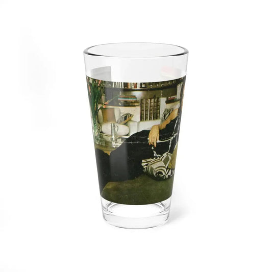 Lisa Gastoni #49 (Vintage Female Icon) Pint Glass 16oz 16oz - Go Mug Yourself