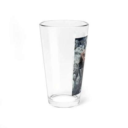 Loni Anderson #41 (Vintage Female Icon) Pint Glass 16oz - Go Mug Yourself