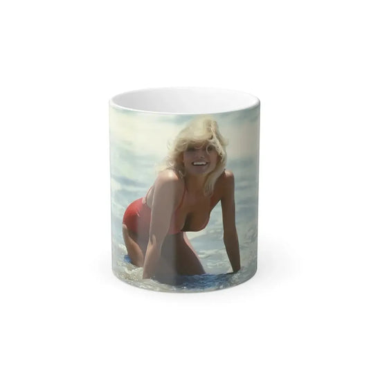 Loni Anderson #44 (Vintage Female Icon) Color Changing Coffee Mug 11oz - Go Mug Yourself