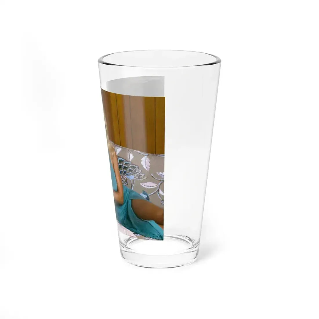 Loni Anderson #50 (Vintage Female Icon) Pint Glass 16oz - Go Mug Yourself