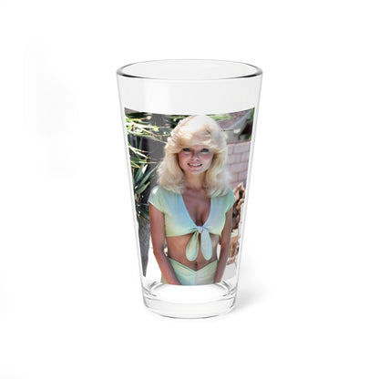 Loni Anderson #69 (Vintage Female Icon) Pint Glass 16oz-16oz-Go Mug Yourself