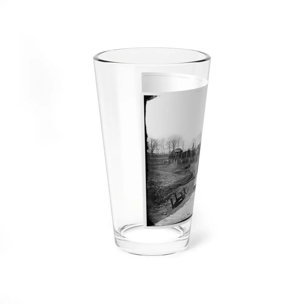 Manassas, Va. Confederate Fortifications, With Federal Soldiers 001 (U.S. Civil War) Pint Glass 16oz-Go Mug Yourself