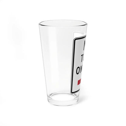 NO TURN ON RED Delaware R10-11-DE (Delaware) (Road Sign) Pint Glss 16oz - Go Mug Yourself