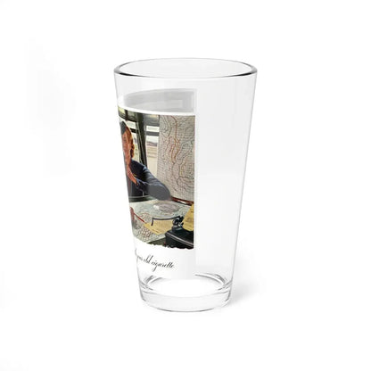 Pall Mall advertisement, 1940 (Magazine Illustration) Pint Glass 16oz - Go Mug Yourself