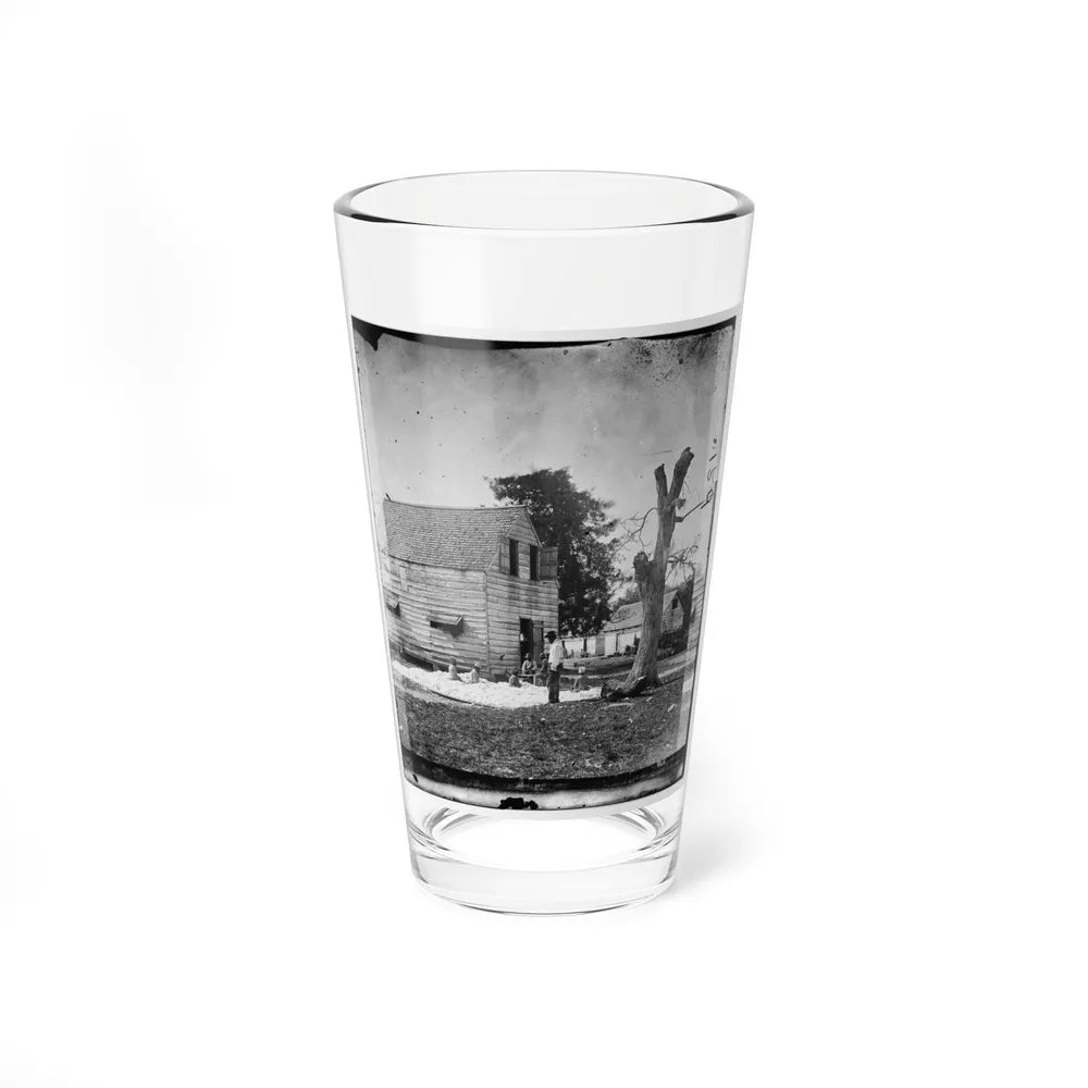 Port Royal Island, S.C. African Americans Preparing Cotton For The Gin On Smith's Plantation (U.S. Civil War) Pint Glass 16oz-16oz-Go Mug Yourself