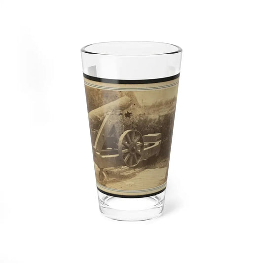 Quaker Gun Mounted On Bluff Of Port Hudson, La. (U.S. Civil War) Pint Glass 16oz 16oz - Go Mug Yourself