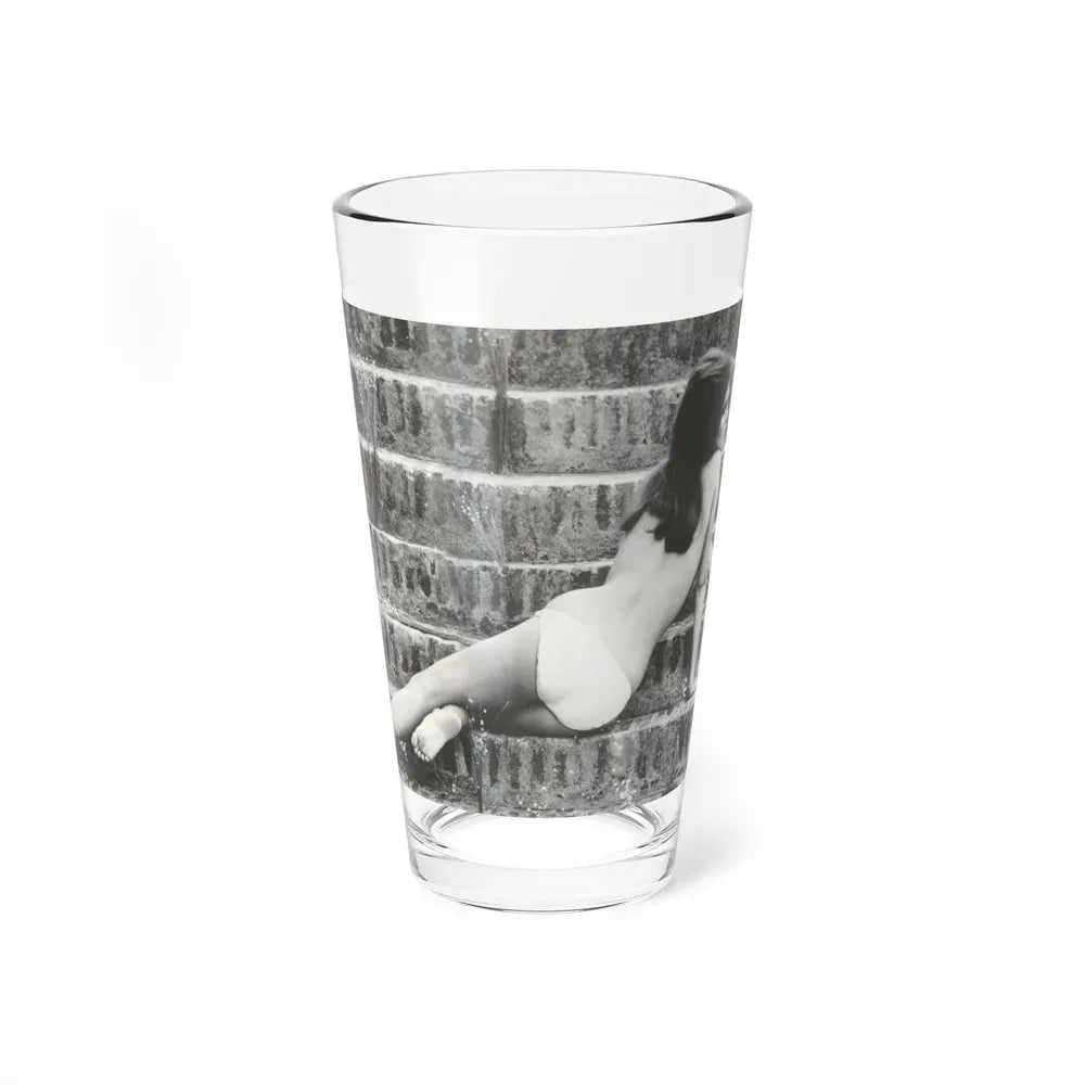 Raquel Welch #260 (Vintage Female Icon) Pint Glass 16oz 16oz - Go Mug Yourself