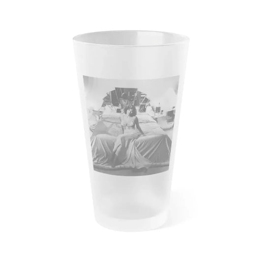 Raquel Welch #286 (Vintage Female Icon) Frosted Pint Glass 16oz 16oz Frosted - Go Mug Yourself
