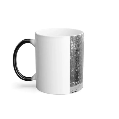 Richmond, Va. The Governor's Mansion (U.S. Civil War) Color Changing Coffee Mug 11oz - Go Mug Yourself