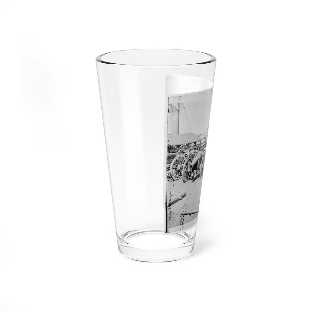 Richmond, Va. Captured Siege Guns At Rocketts (U.S. Civil War) Pint Glass 16oz-Go Mug Yourself