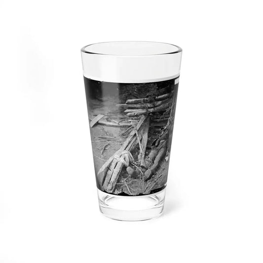 Spotsylvania Court House, Va., Vicinity. Body Of A Confederate Soldier Near Mrs. Alsop's House (U.S. Civil War) Pint Glass 16oz 16oz - Go Mug Yourself