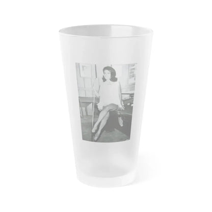 Susan Hart #11 (Vintage Female Icon) Frosted Pint Glass 16oz 16oz Frosted - Go Mug Yourself
