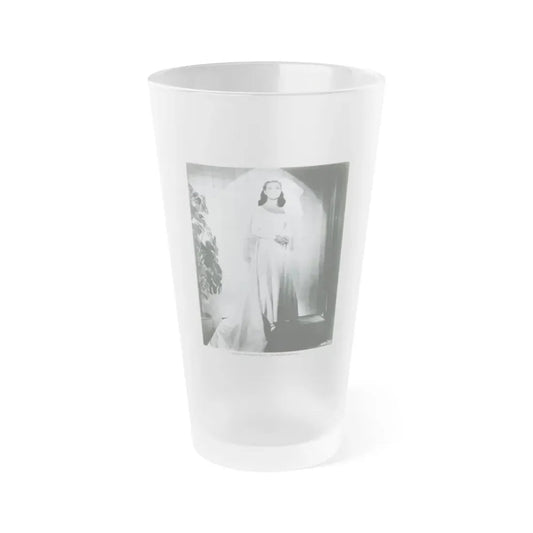 Susan Hart #25 (Vintage Female Icon) Frosted Pint Glass 16oz 16oz Frosted - Go Mug Yourself