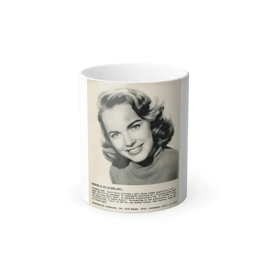 Terry Moore #118 (Vintage Female Icon) Color Changing Mug 11oz 11oz - Go Mug Yourself