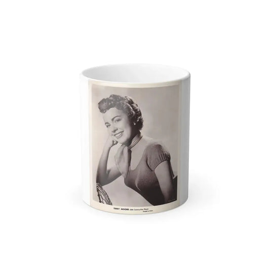 Terry Moore #189 (Vintage Female Icon) Color Changing Mug 11oz 11oz - Go Mug Yourself