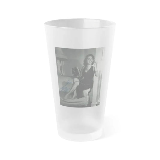 Terry Moore #424 (Vintage Female Icon) Frosted Pint Glass 16oz 16oz Frosted - Go Mug Yourself
