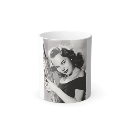 Terry Moore #4991 (Vintage Female Icon) Color Changing Mug 11oz 11oz - Go Mug Yourself