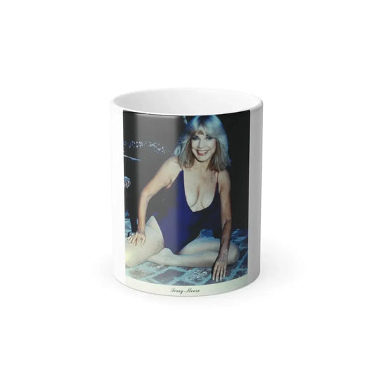 Terry Moore #688 (Vintage Female Icon) Color Changing Mug 11oz 11oz - Go Mug Yourself
