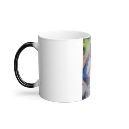 Terry Moore #689 (Vintage Female Icons) Color Changing Mug 11oz-Go Mug Yourself