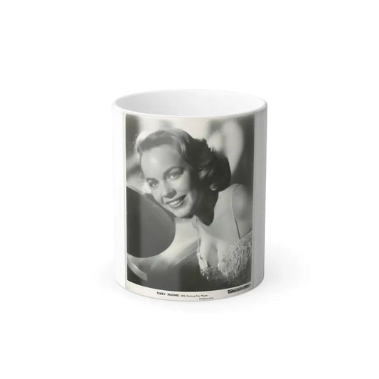 Terry Moore #722 (Vintage Female Icon) Color Changing Mug 11oz 11oz - Go Mug Yourself