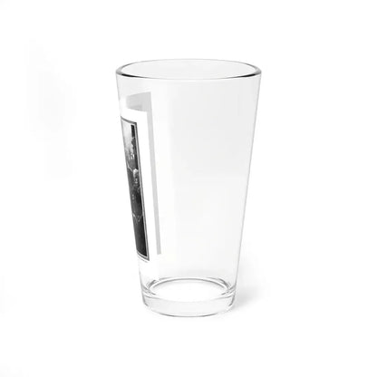 The Bucoleon Treasure (2), Everybody's Magazine, August 1923 (Magazine Illustration) Pint Glass 16oz - Go Mug Yourself