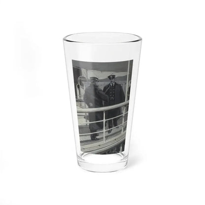 The Grey Lady interior illustrations, 1897 (2) (Magazine Illustration) Pint Glass 16oz 16oz - Go Mug Yourself