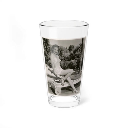 Virginia Mayo #266 (Vintage Female Icon) Pint Glass 16oz 16oz - Go Mug Yourself