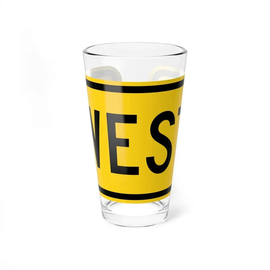 West plate small Wyoming (Wyoming) (Road Sign) Pint Glss 16oz 16oz - Go Mug Yourself