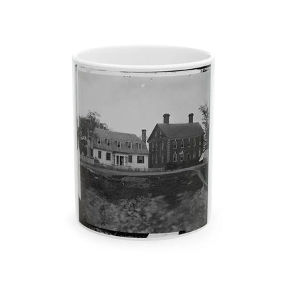 Yorktown, Va. Thomas Nelson House (Right), Used As A Hospital; In 1781 Used As A Headquarters By Lord Cornwallis (U.S. Civil War) White Coffee Mug 11oz - Go Mug Yourself